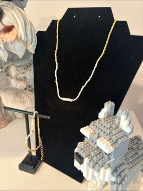 Plunder necklace and bracelet two-tone beaded set